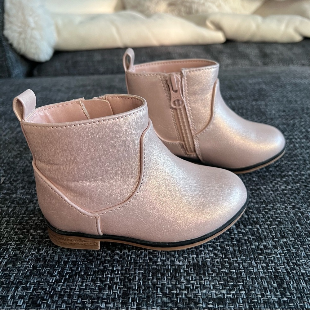 Cat & Jack Rose Gold Short Boots Size 6
